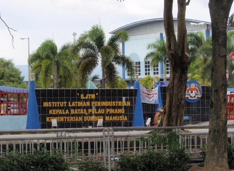 Homestay Aalaiya Bertam Kepala Batas - Fully Aircond エクステリア 写真